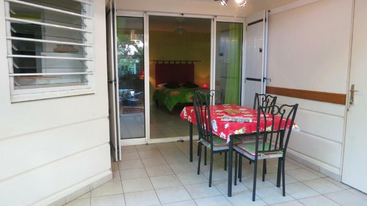 Baliste Jardin De Corail Apartment Saint-Gilles Les Bains Exterior photo